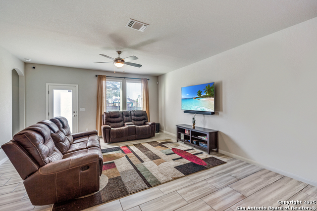7939 Blackhawk Pass Property Photo 11