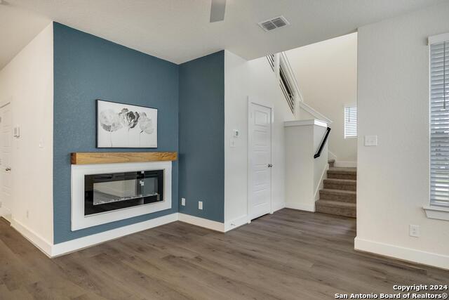 9607 Stillwater Pass Property Photo 6