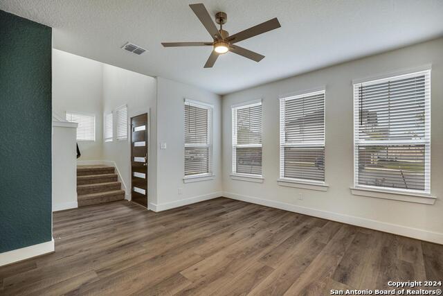 9607 Stillwater Pass Property Photo 7