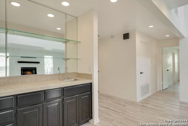 9380 Braun Rd 404d Property Photo 5
