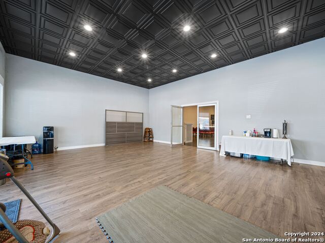 1006 C St Property Photo 8