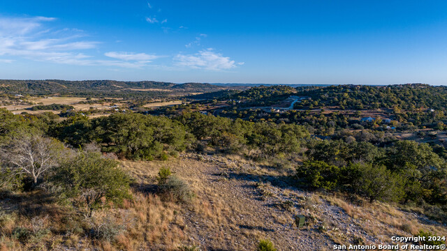259 Lookout Point N Property Photo 8