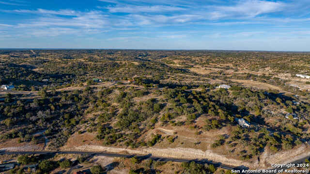 259 Lookout Point N Property Photo 10