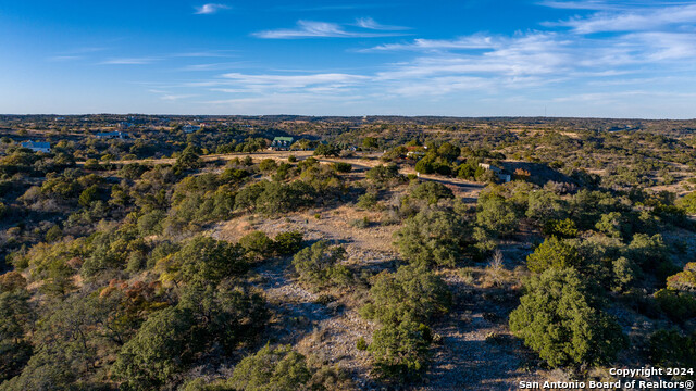 259 Lookout Point N Property Photo 14