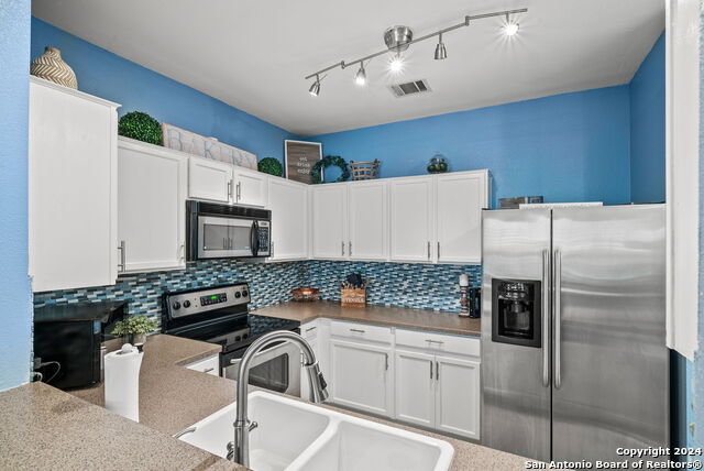 13517 Bristow Dawn Property Photo 7