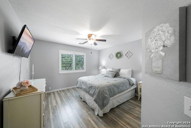 13517 Bristow Dawn Property Photo 19