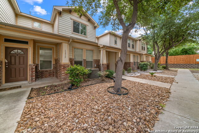 13517 Bristow Dawn Property Photo 26