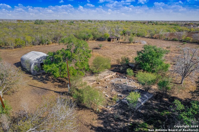 675 W County Road 672 Property Photo 12