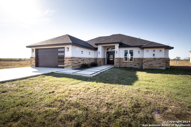 9767 Crow Ln Property Photo
