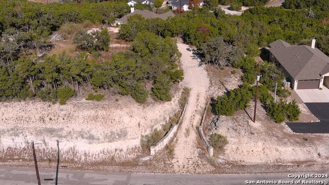 1557 Primrose Path Property Photo 1