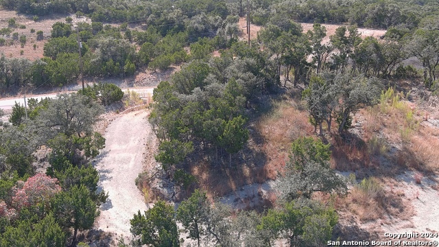 1557 Primrose Path Property Photo 12