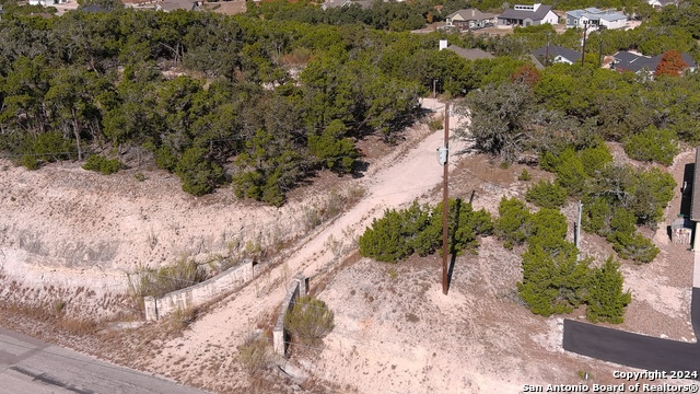 1557 Primrose Path Property Photo 15