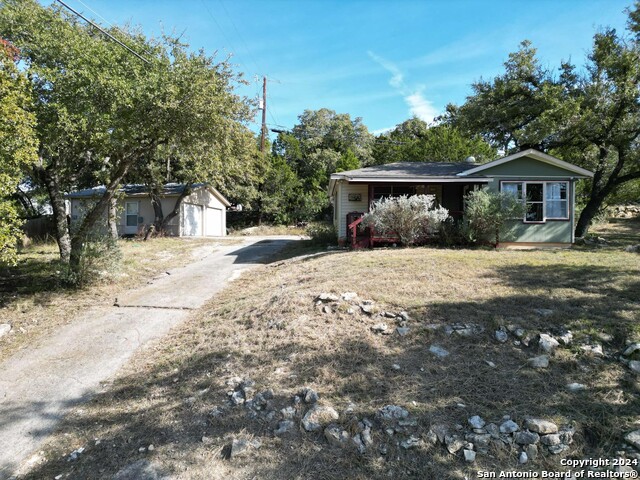 1306 Canyon Trace Property Photo 1