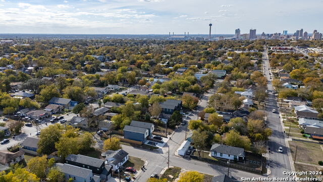 1846 E Crockett St Property Photo 11
