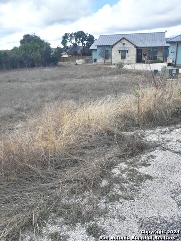 123 Antonio Perez Property Photo 3