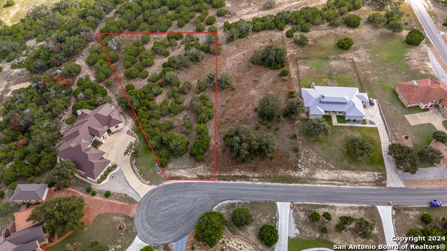 168 Kiwi Ln Property Photo 1