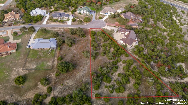168 Kiwi Ln Property Photo 8