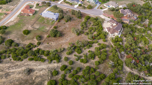 168 Kiwi Ln Property Photo 9