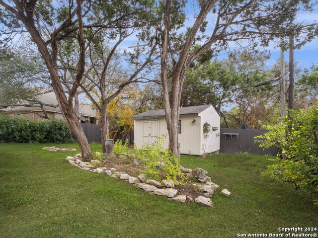 7318 Clear Rock Drive Property Photo 20