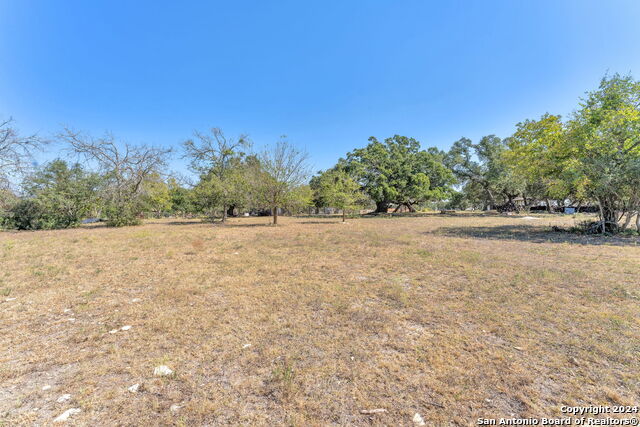 733 Windmill Ridge Property Photo 4