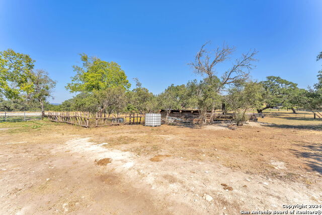 733 Windmill Ridge Property Photo 23