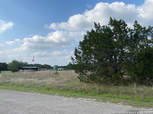 Lot 5 S Settlers Lane Property Photo 1