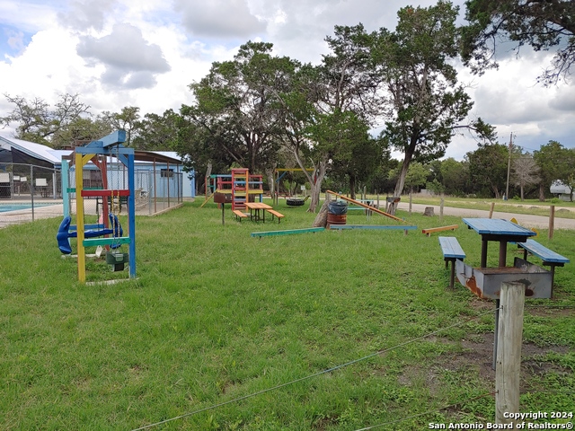 Lot 11 Tejas Property Photo 8
