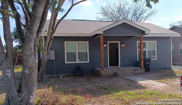 454 W Harding Blvd Property Photo