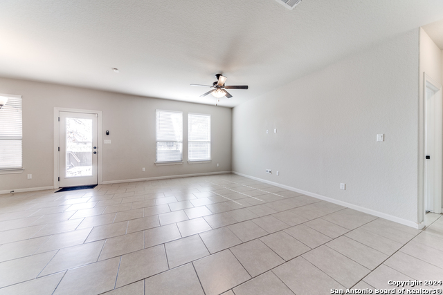 25711 Velvet Creek Property Photo 10