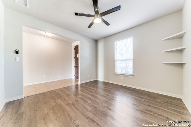 25711 Velvet Creek Property Photo 11