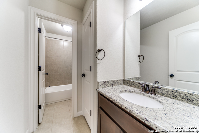 25711 Velvet Creek Property Photo 22
