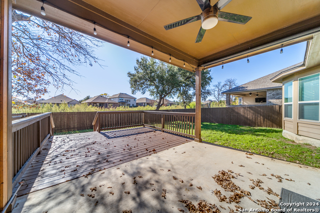 25711 Velvet Creek Property Photo 24