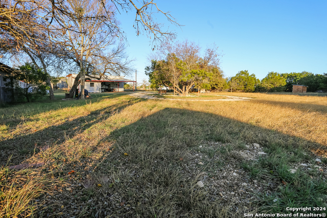 131 Mills Lane Property Photo 6