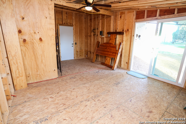 131 Mills Lane Property Photo 10