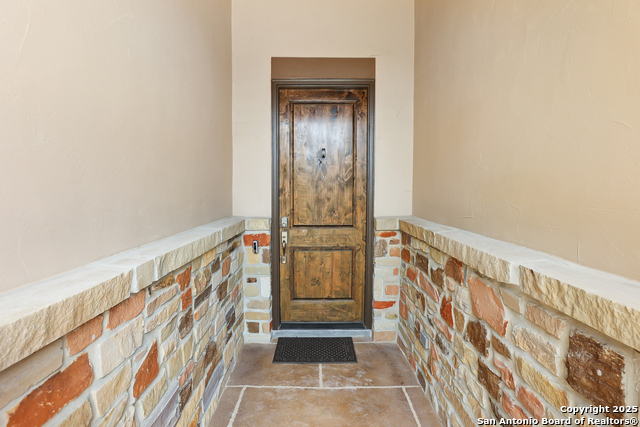2031 Buckner Pass Property Photo 16