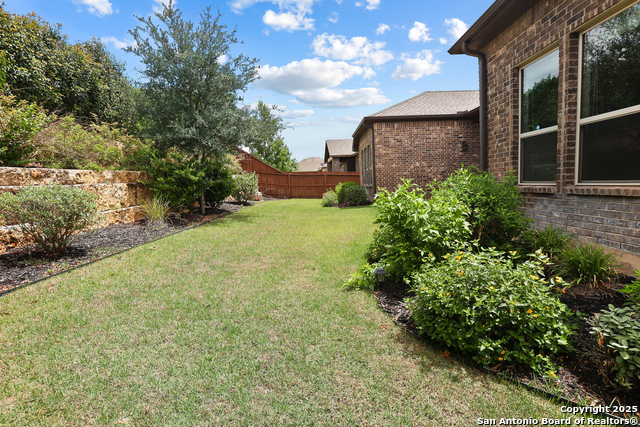 2031 Buckner Pass Property Photo 43