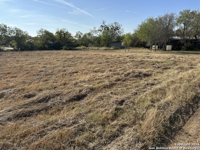 613 Hon Ave Property Photo 3