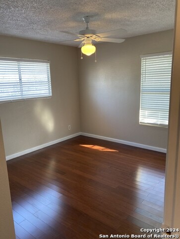 738 Marquette Property Photo 3