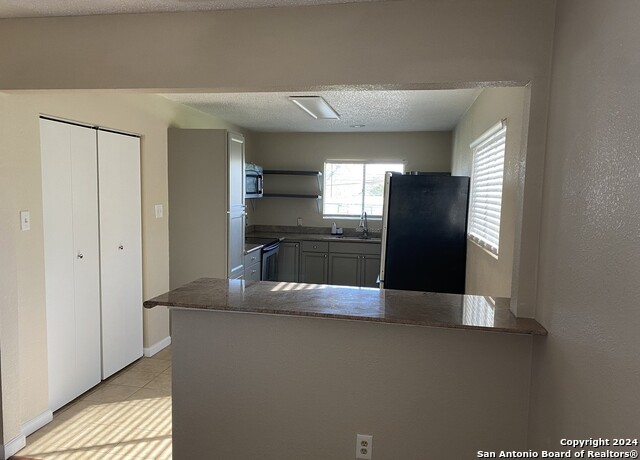 738 Marquette Property Photo 8