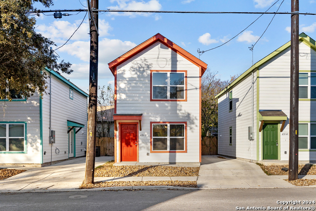 631 E Carolina St Property Photo 1