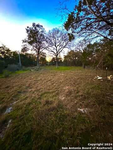 124 Paramount Property Photo 1