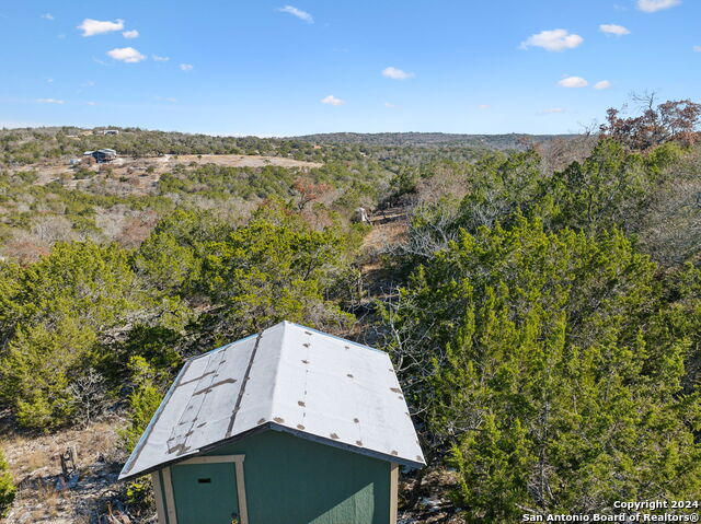 201 Joe West Rd Property Photo 7