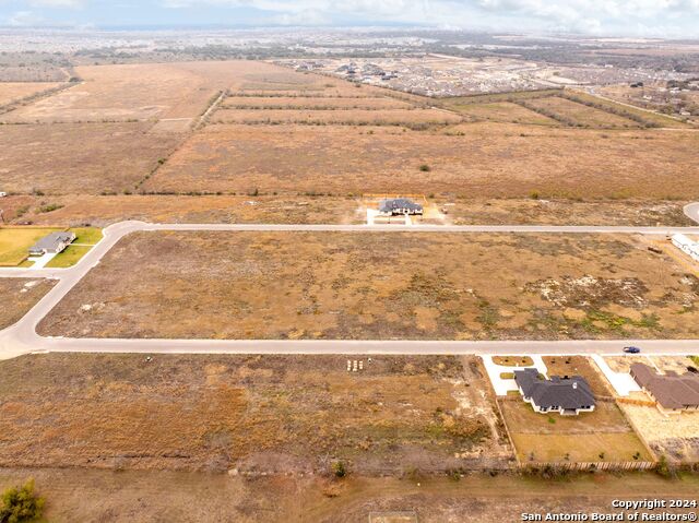 14006 William Blazeby Property Photo 34