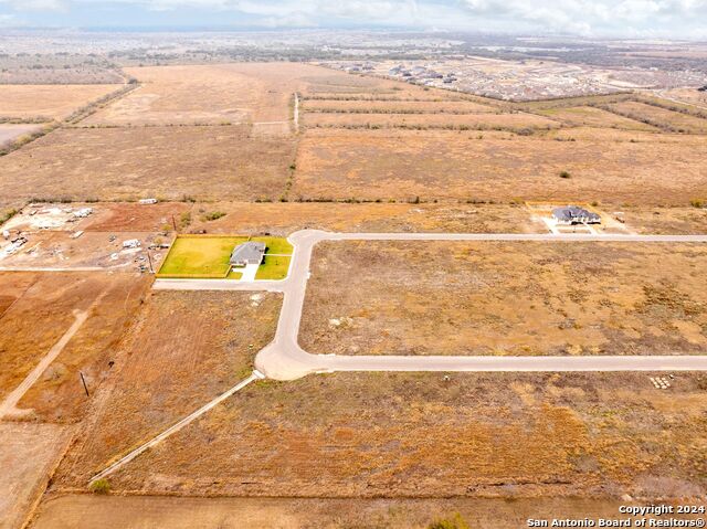 14006 William Blazeby Property Photo 35