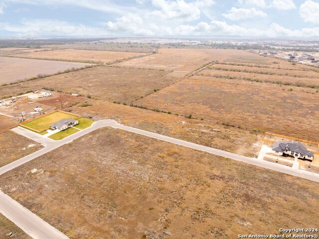 14006 William Blazeby Property Photo 37