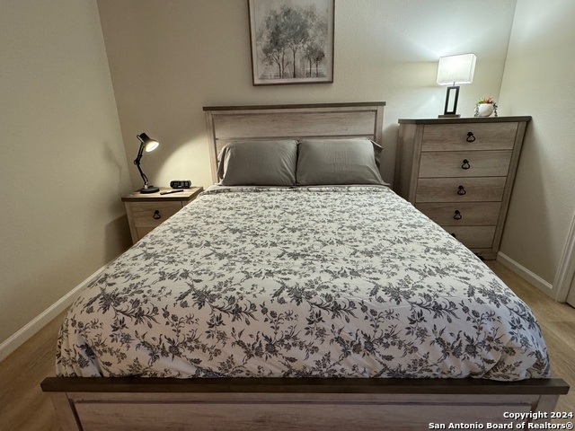 2028 W Woodlawn Ave Property Photo 29