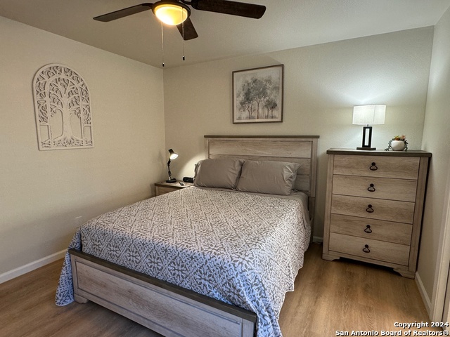2028 W Woodlawn Ave Property Photo 31