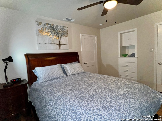 2028 W Woodlawn Ave Property Photo 69