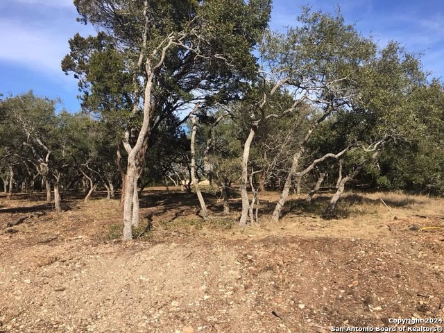 926 Belle Oaks Blvd Property Photo 3