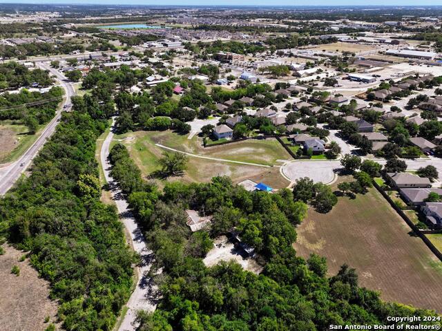 408 Broade Way Property Photo 29